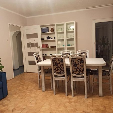 Apartament Za Rogiem Papierni Дужники Здрой Екстериор снимка