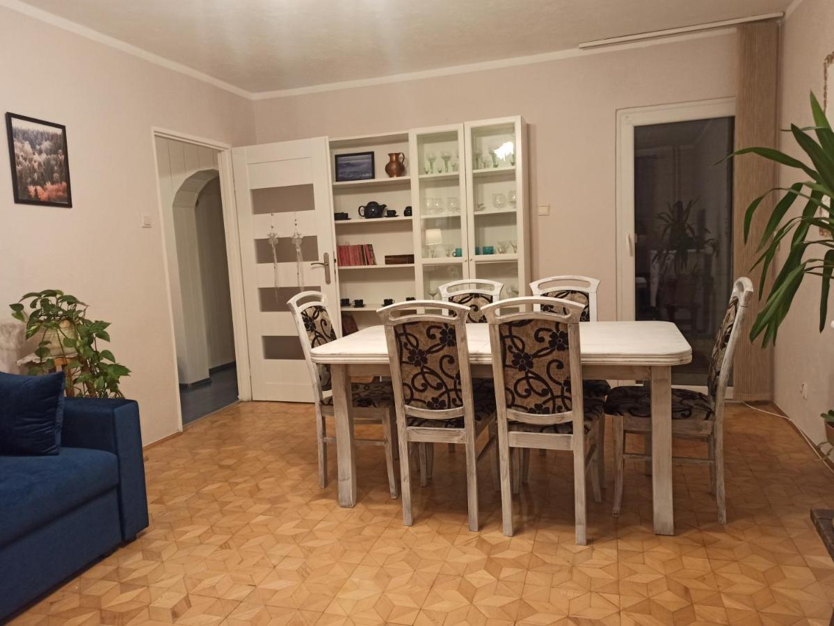 Apartament Za Rogiem Papierni Дужники Здрой Екстериор снимка